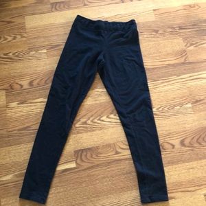 Black leggings